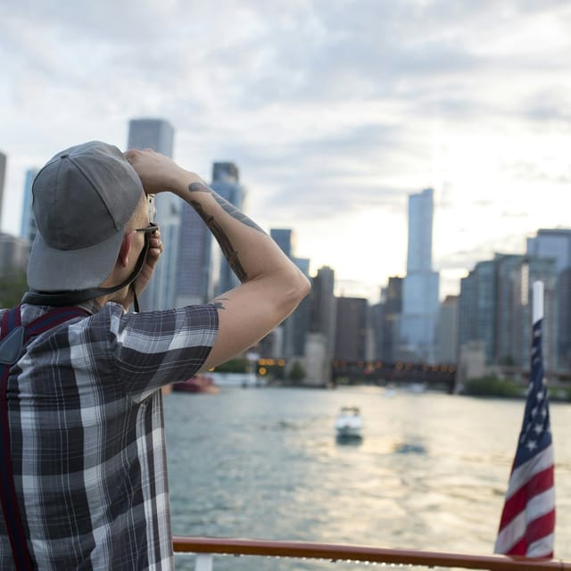 Chicago: Architecture Foundation Center River Cruise aboard Chicago's First Lady - Photo 1 of 5